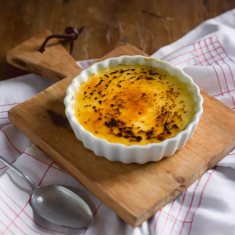 Crème brûlée maçaricado na hora